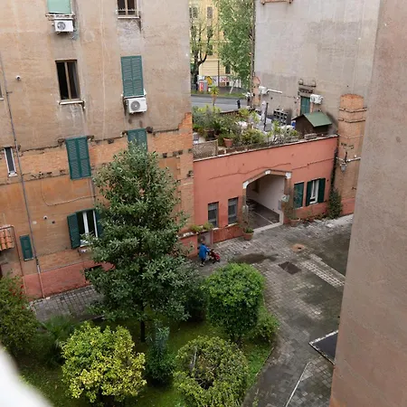 Vatican Court Lejlighed